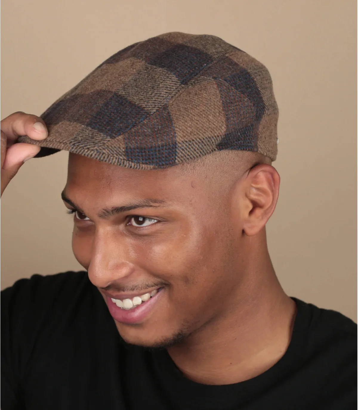 Berretto piatto marrone in lana a quadri  Ivy Cap Check Wool cognac     