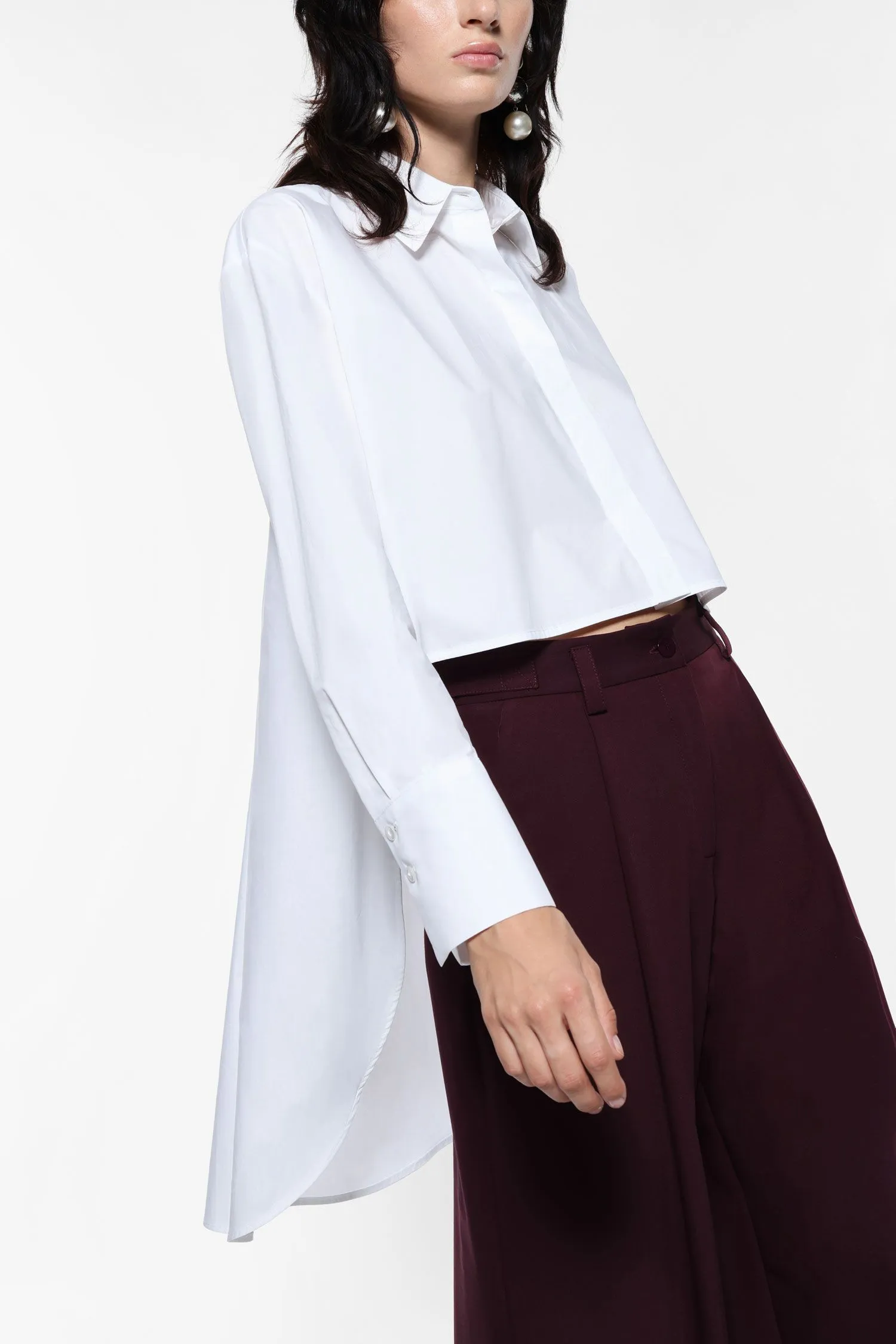   Camicia asimmetrica a maniche lunghe     