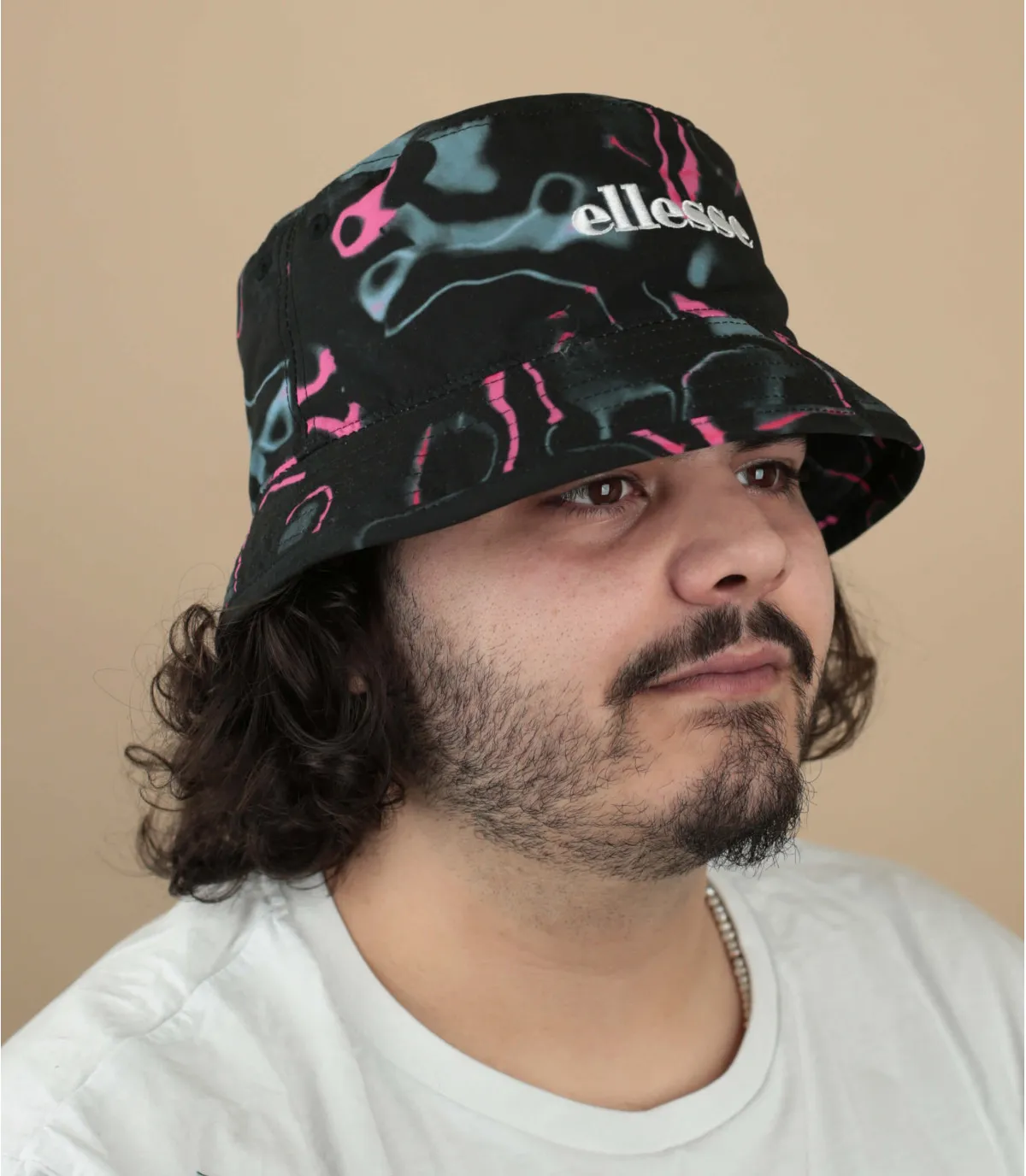 ellesse cappello da pescatore nero e rosaMesa Bucket all over print     