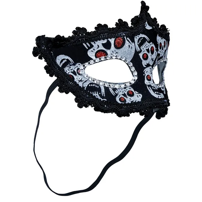 Maschera con teschi
